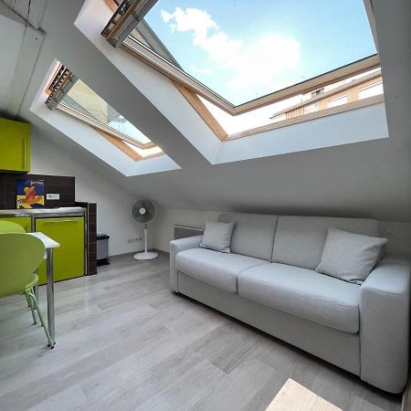 Studio Sous Les Toits Annecy Centre-Ville 外观 照片