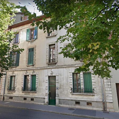 Studio Sous Les Toits Annecy Centre-Ville 外观 照片